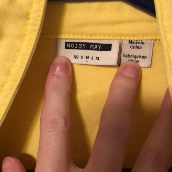 Chic yellow crop denim distressed jacket - Picture 2 of 3